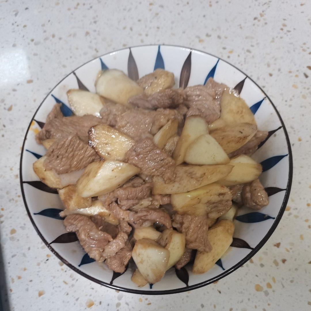 茭白炒肉片
