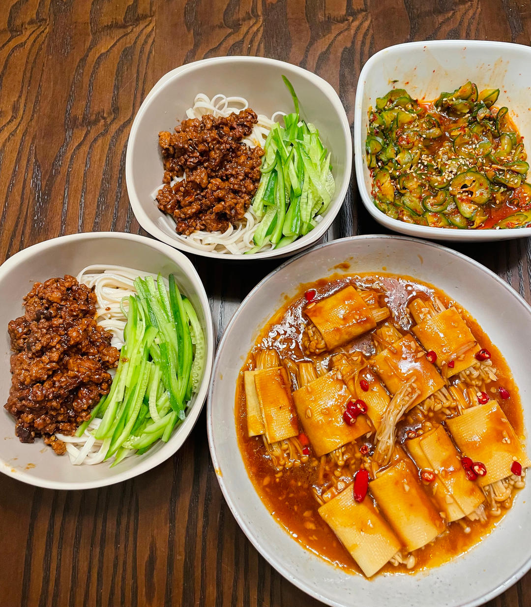 金针菇豆皮卷