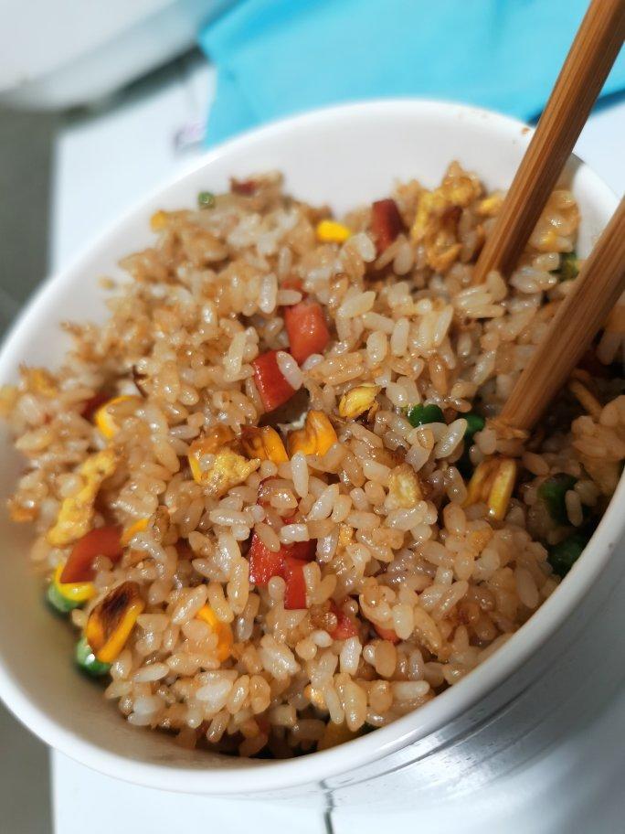 酱油炒饭