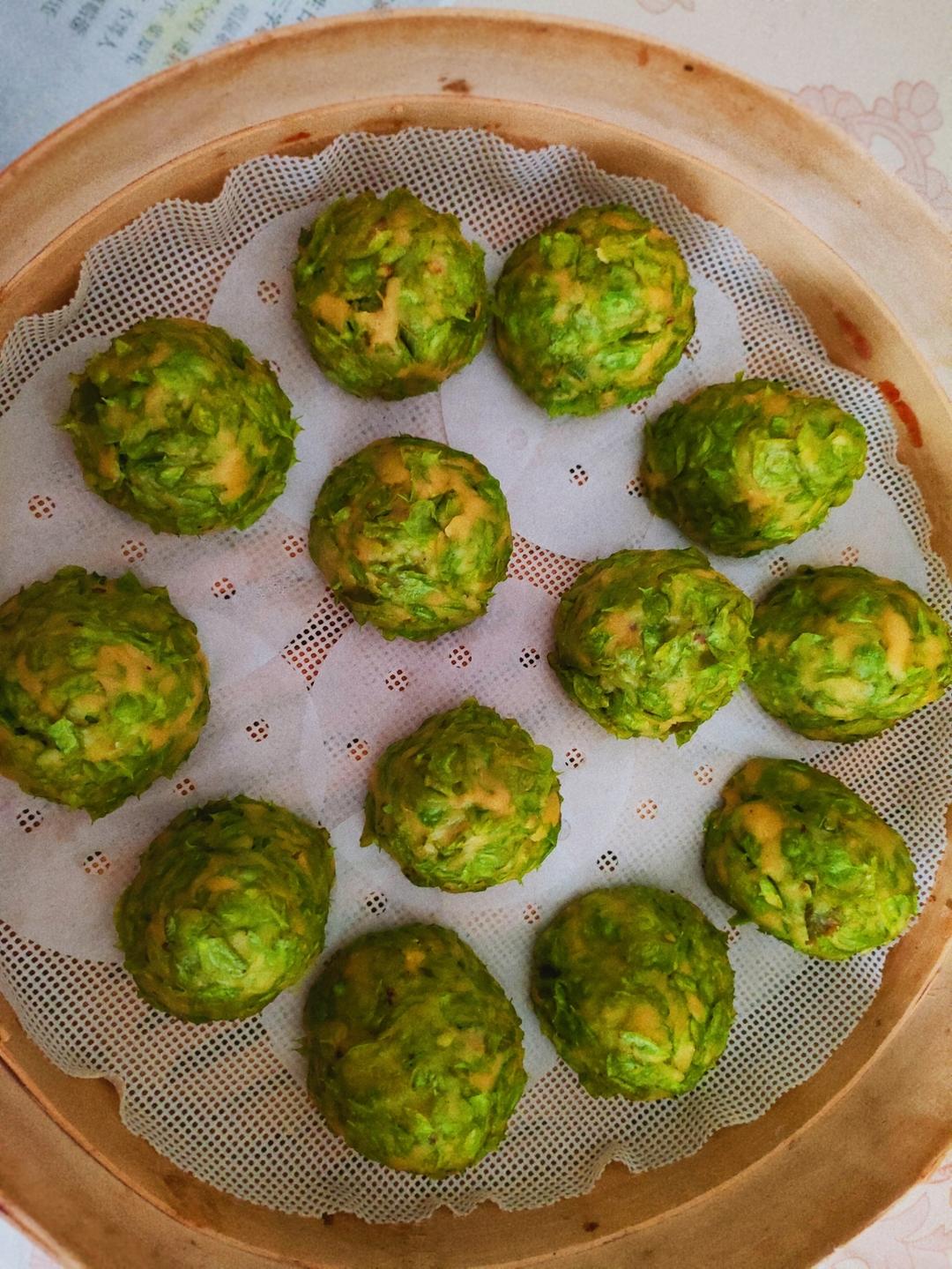 榆钱窝窝（蒸出来还是翠绿色哦）㊙️
