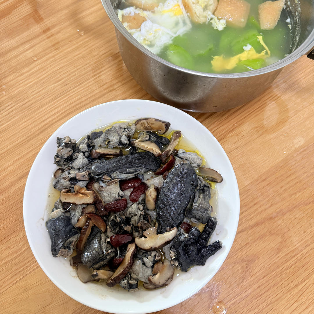 滑蒸乌鸡鸡块（带骨）