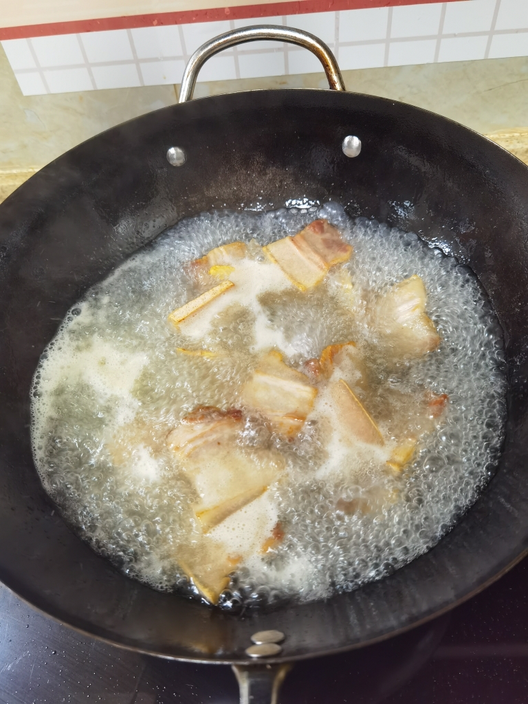 秋冬必吃❗️五花肉烩菜锅的做法 步骤5