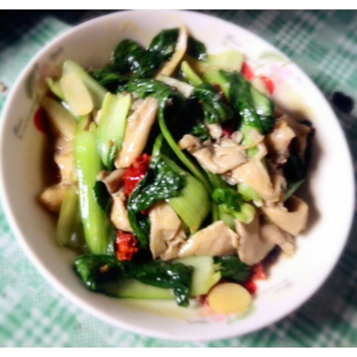 青菜炒蘑菇