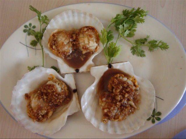 蒜蓉粉丝蒸扇贝