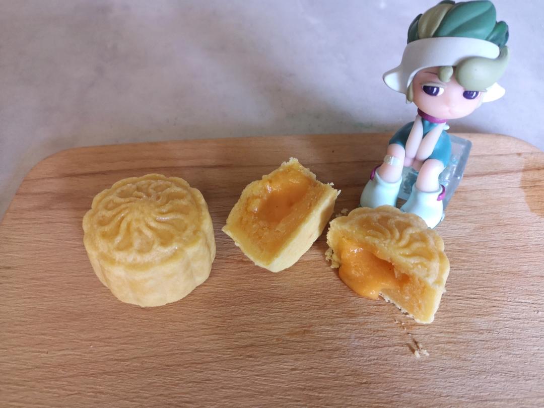 超详细图解版--流心奶黄月饼