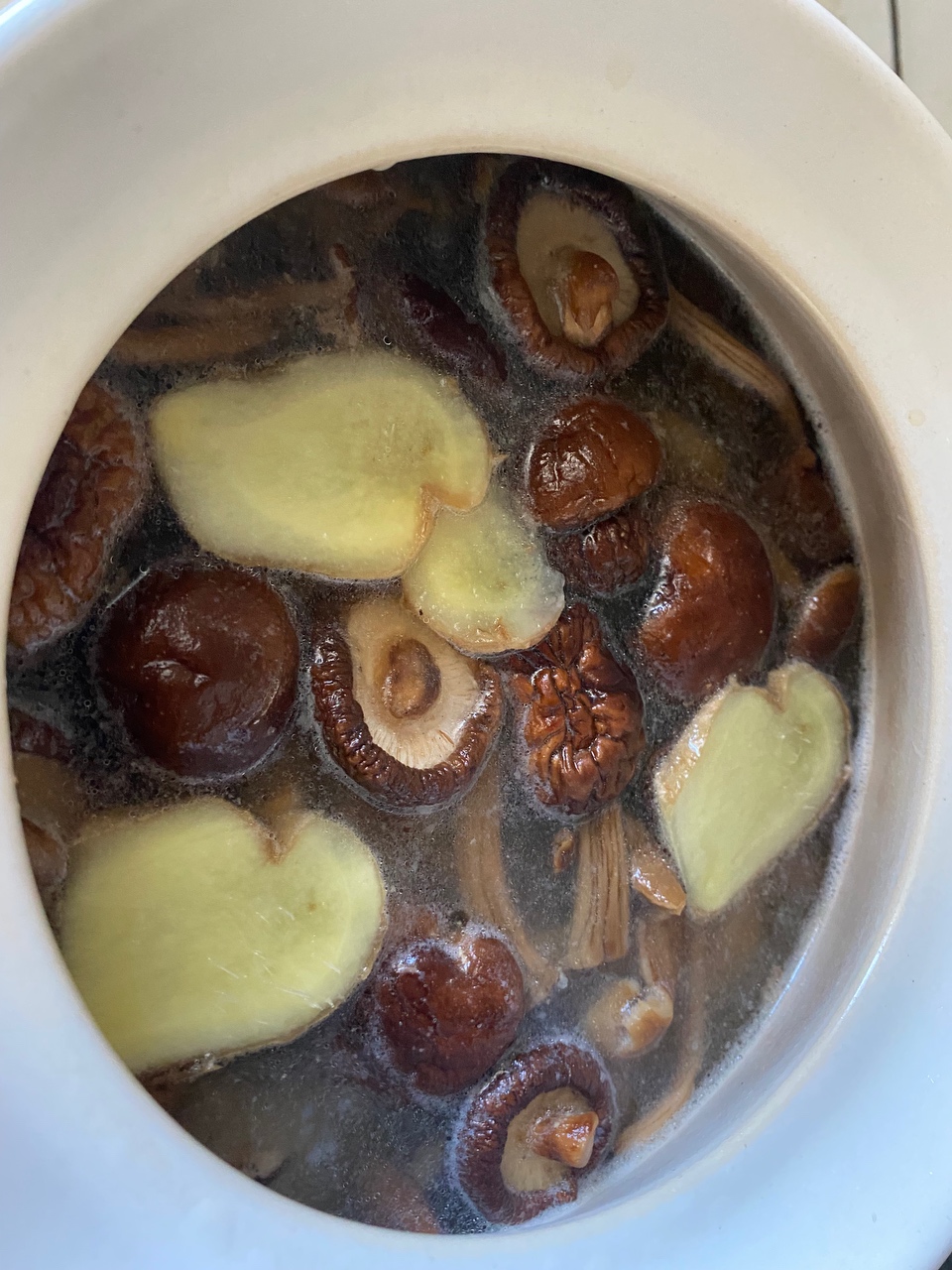 茶树菇冬瓜排骨汤的做法 步骤7