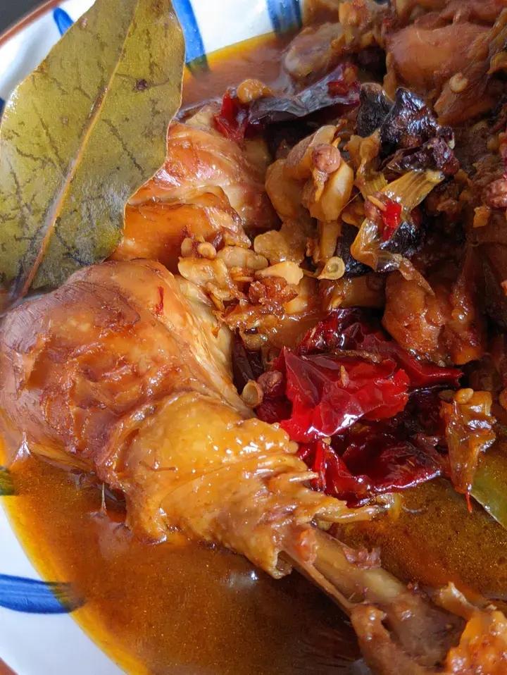 秘制沙县小吃卤鸡腿