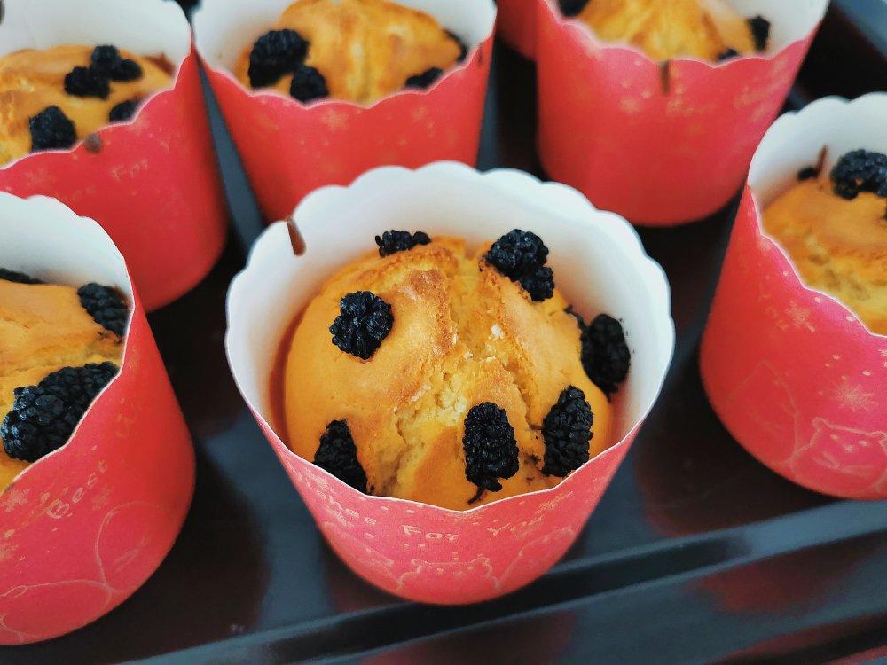 【爆浆蓝莓玛芬蛋糕】搅和几下就爆浆了～Blueberry Muffins～ | Q BAKE