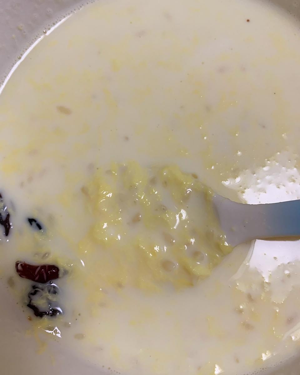 牛奶鸡蛋醪糟（酒酿甜品，不加小苏打的版本）