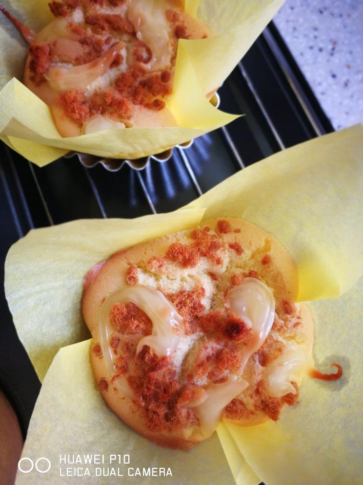 关关家的🎀肉松海苔蛋糕杯