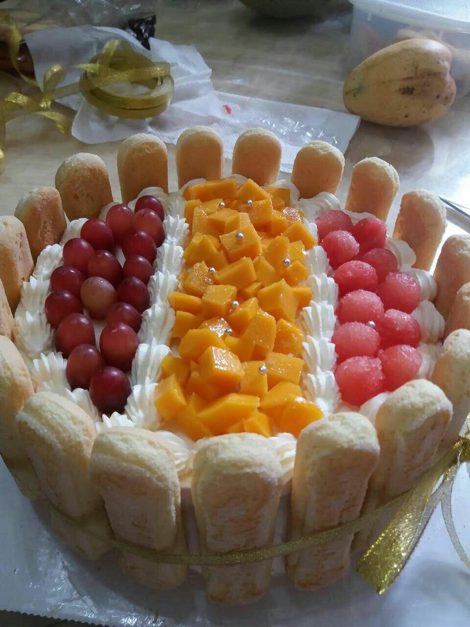生日蛋糕教程【威化饼干围边】