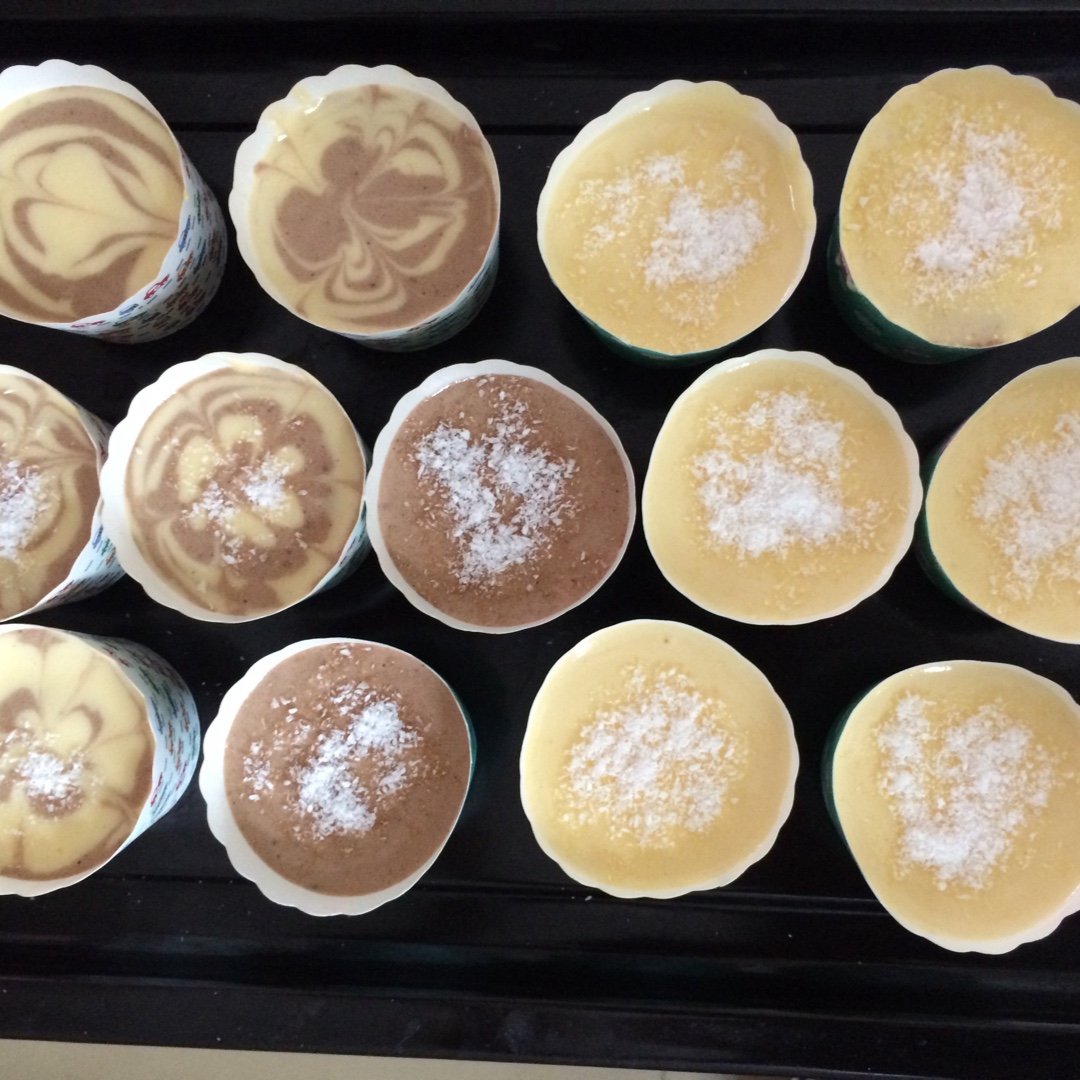 软绵绵戚风纸杯蛋糕