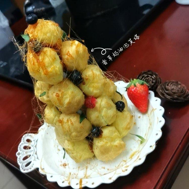 圣诞雪景焦糖泡芙塔