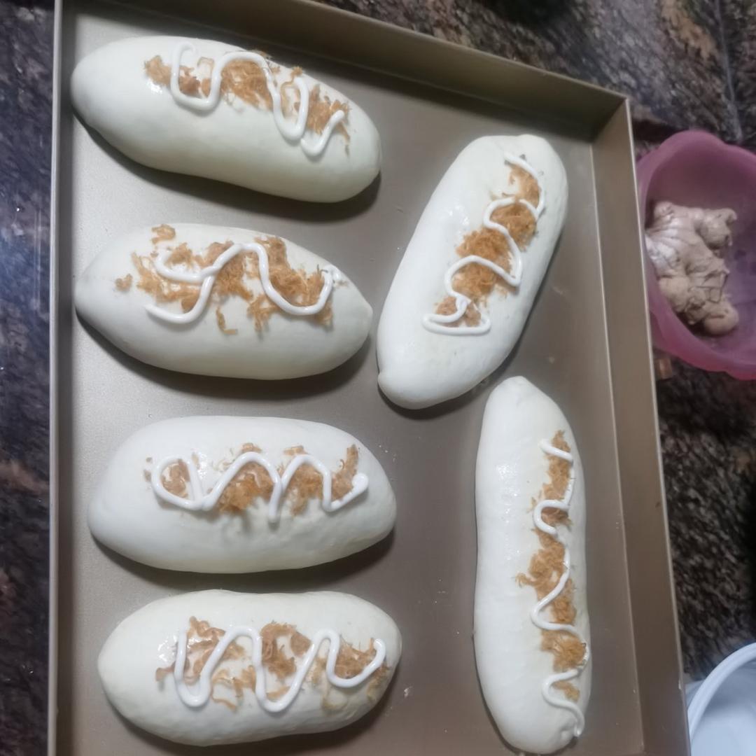 【培根沙拉面包】