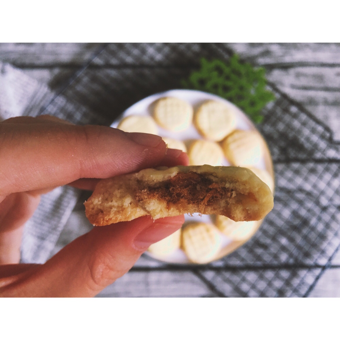 肉松饼干