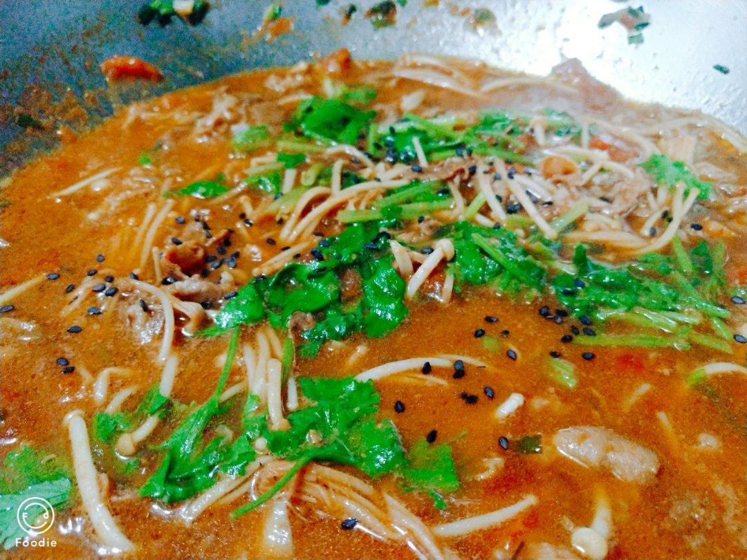 番茄肥牛金针菇卷