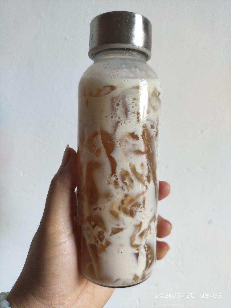 网红海底椰菊花膏