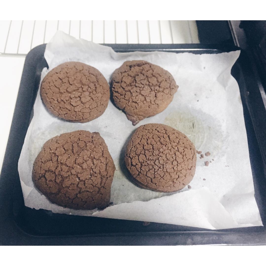 巧克力酥皮泡芙