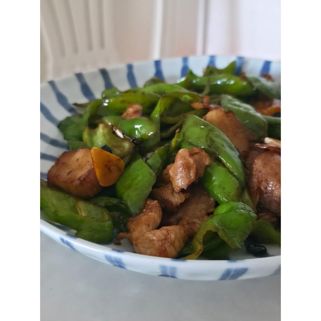 正宗辣椒炒肉