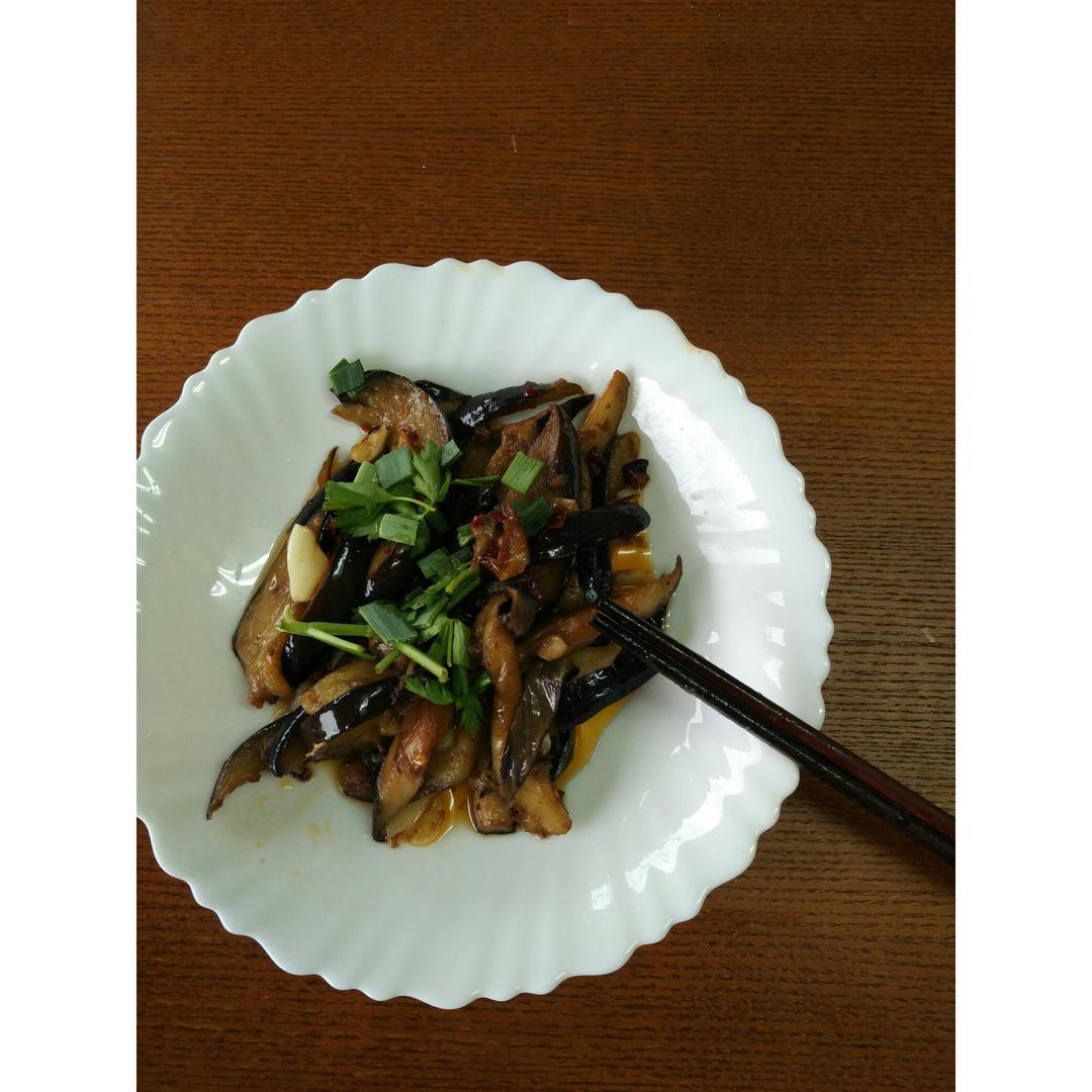 老丁的私房菜-油焖茄子