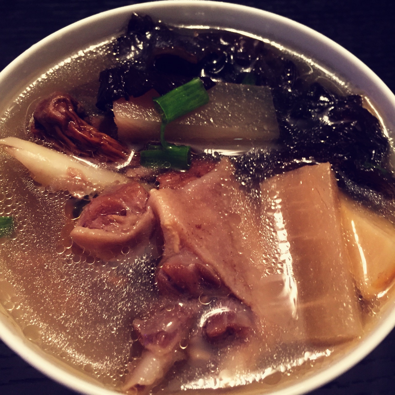 酸萝卜老鸭汤