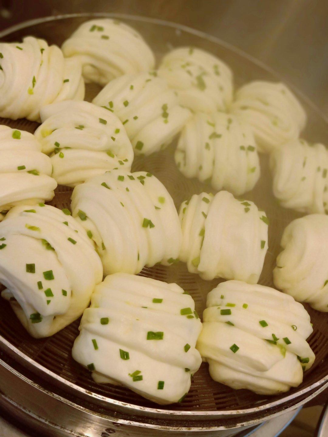 葱卷、馒头和包子的做法（借鉴后摸索出来的）