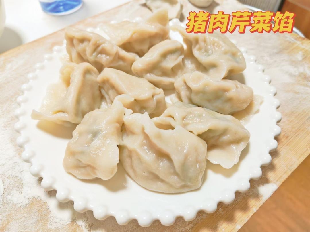经典芹菜猪肉馅(不是经典我不发)