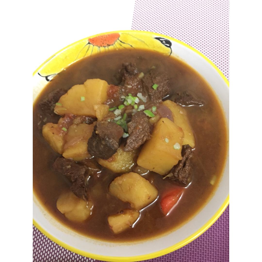 红烧牛肉土豆 （独家秘制）