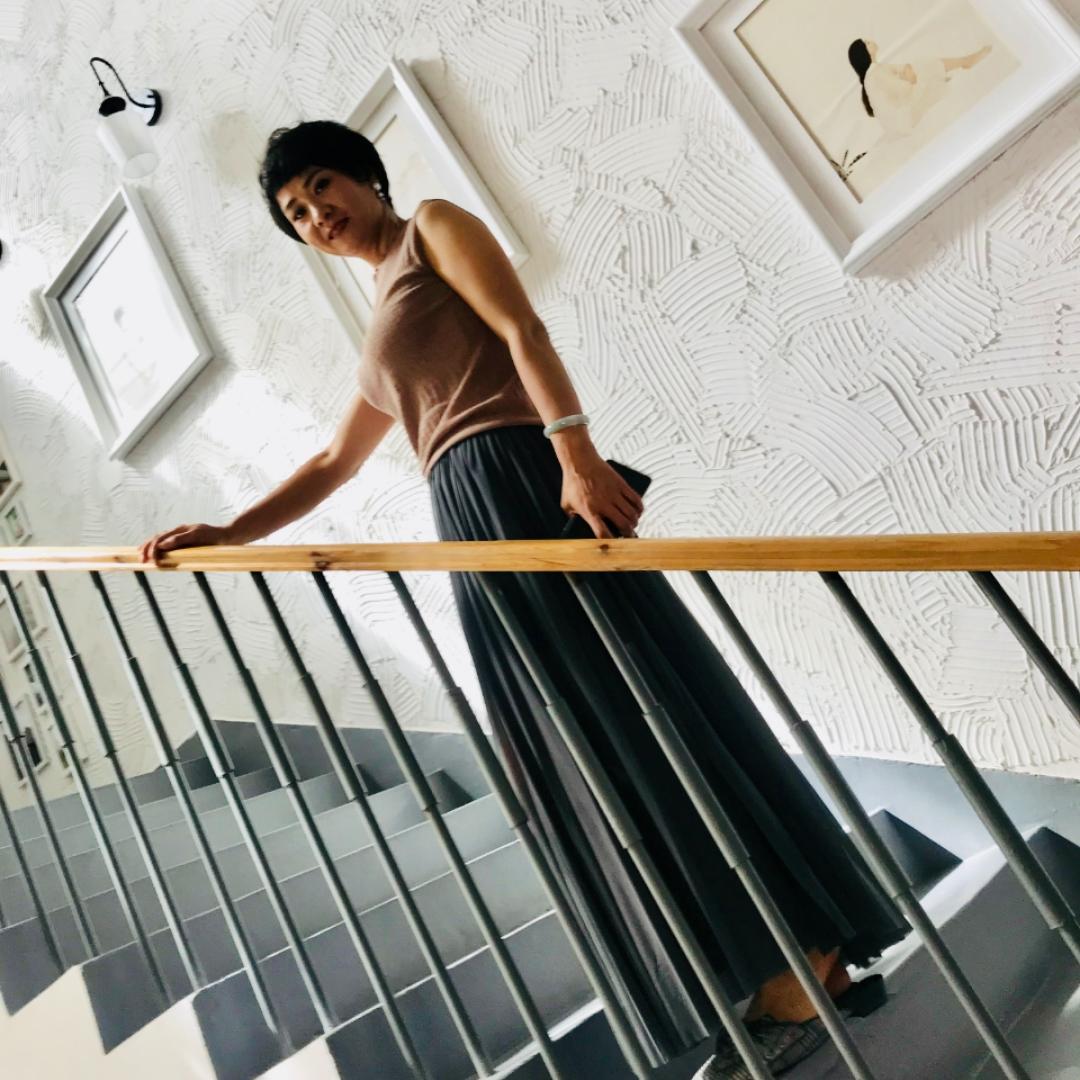 上厅堂下厨房舞刀弄棍伺候郎