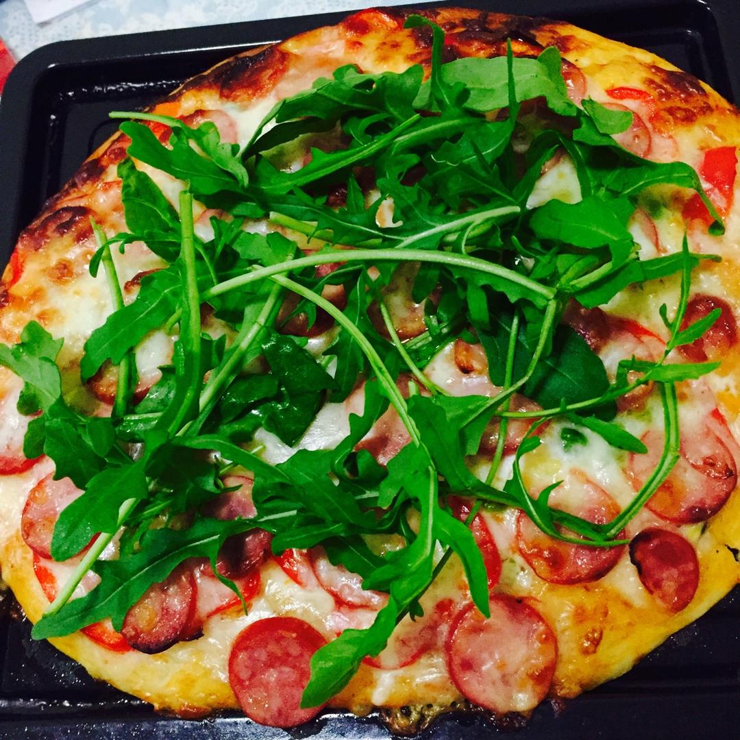 萨拉米薄底披萨 Salami Pizza