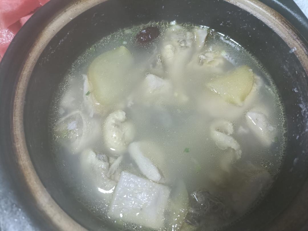 榴莲壳炖鸡