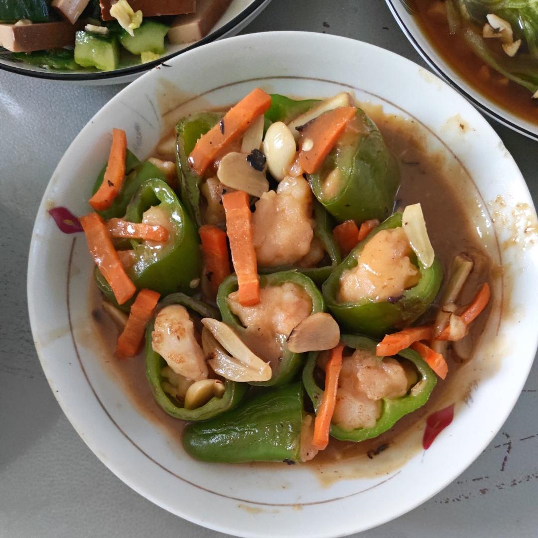 超下饭的青椒酿虾滑