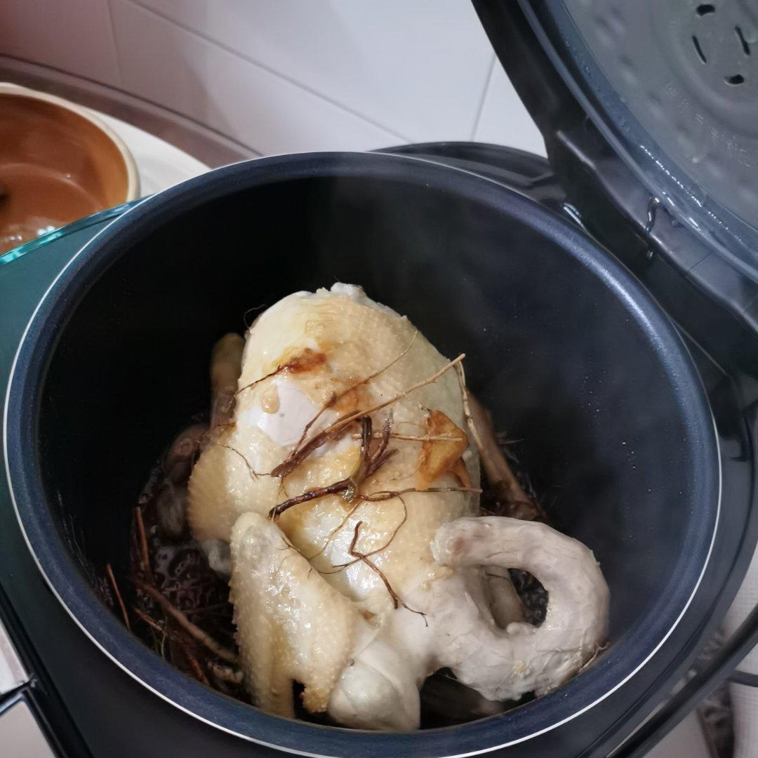 五指毛桃焗鸡（电饭锅）