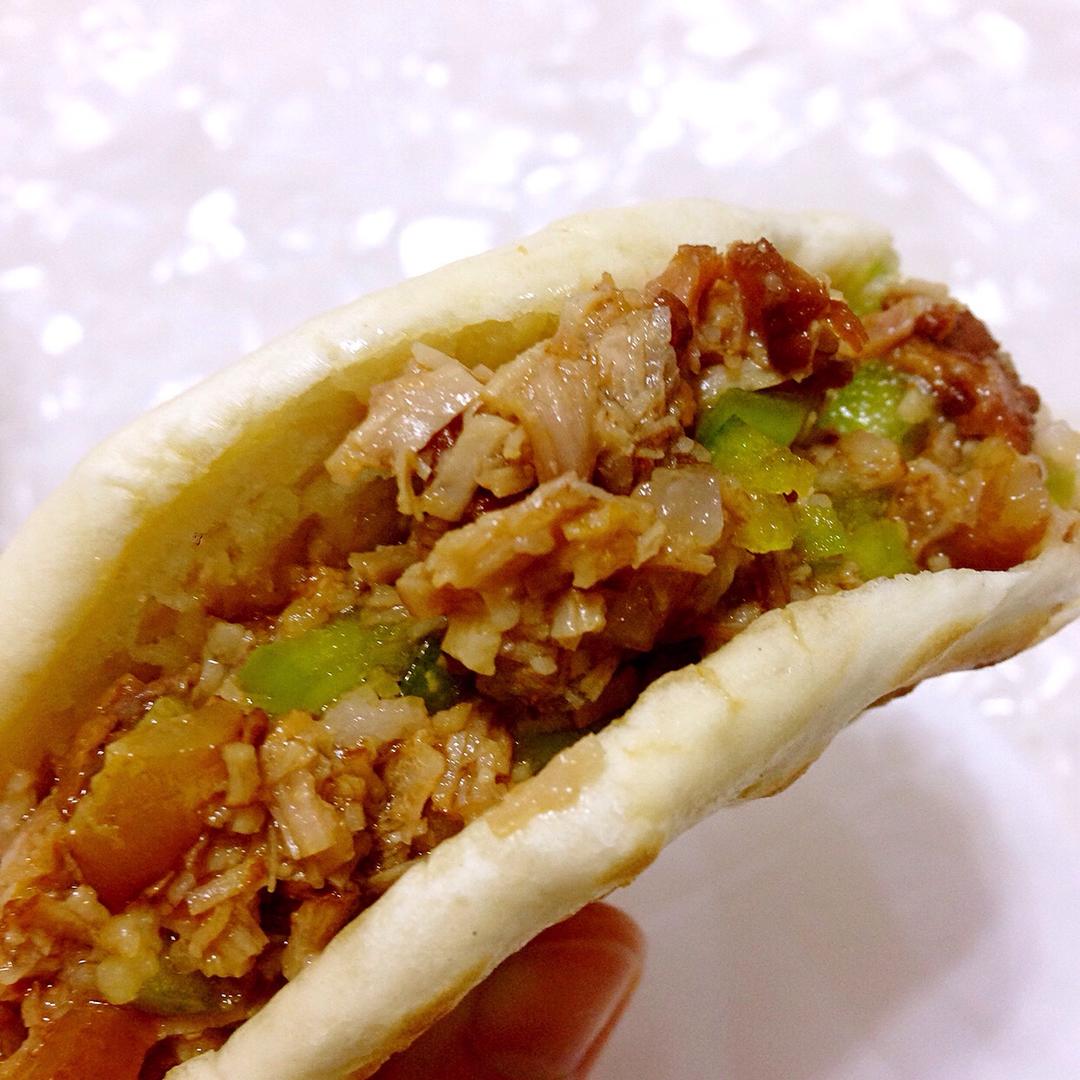 腊汁肉夹馍