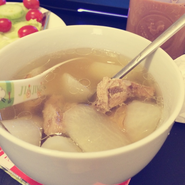 萝卜炖排骨