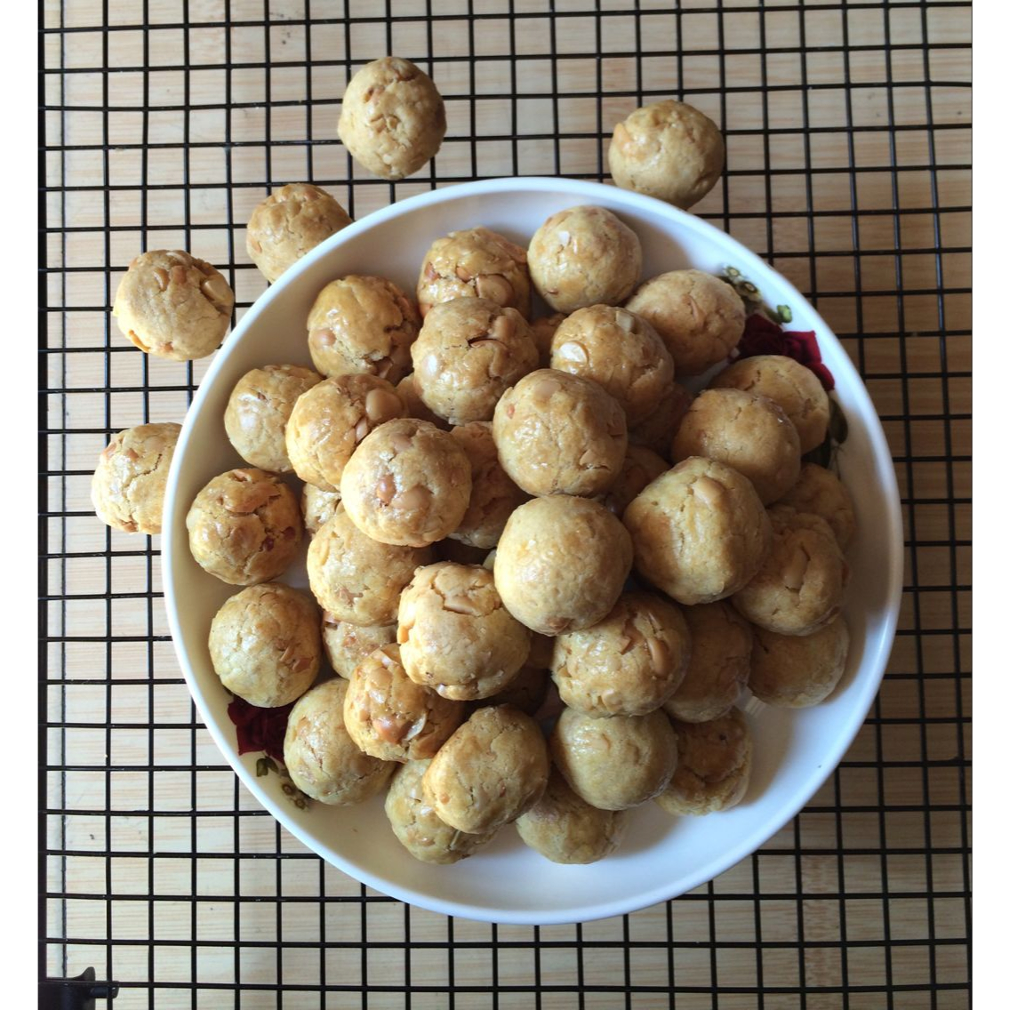 美味花生小小酥