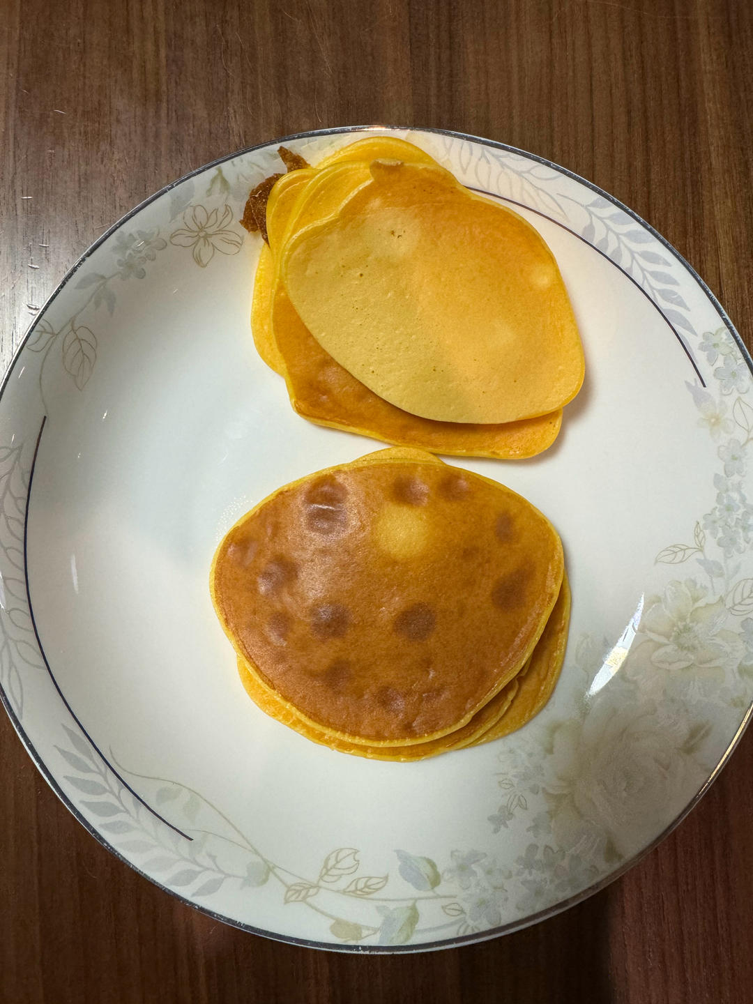 1盒酸奶2个鸡蛋，上锅一烙，真香！孩子一次吃5个！