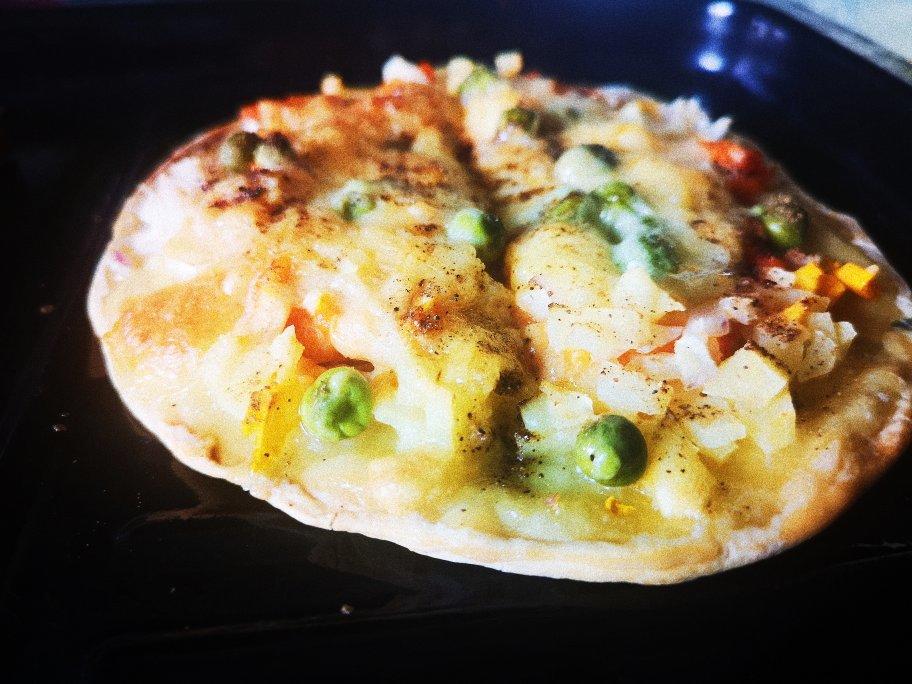 2张手抓饼皮搞定1个披萨——奥尔良鸡肉披萨