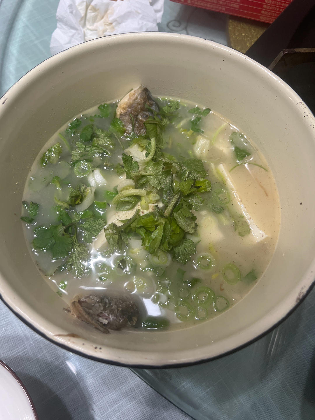 鲫鱼汤(鲫鱼豆腐汤)