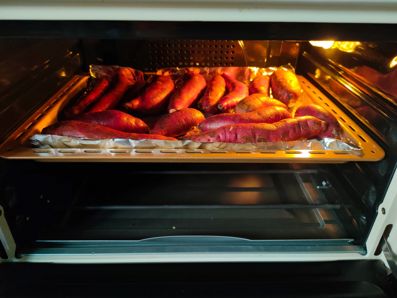 松下蒸烤箱烤红薯图片