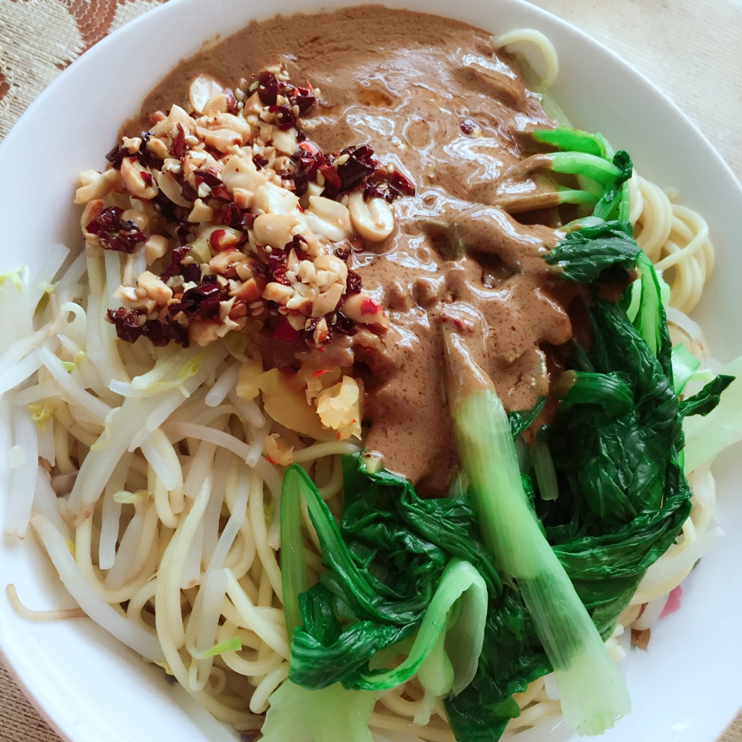 热干面酱汁调法/热干面