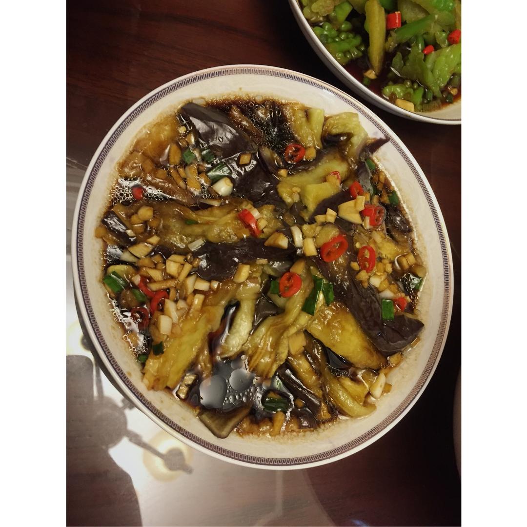 夏日凉拌蒸茄子