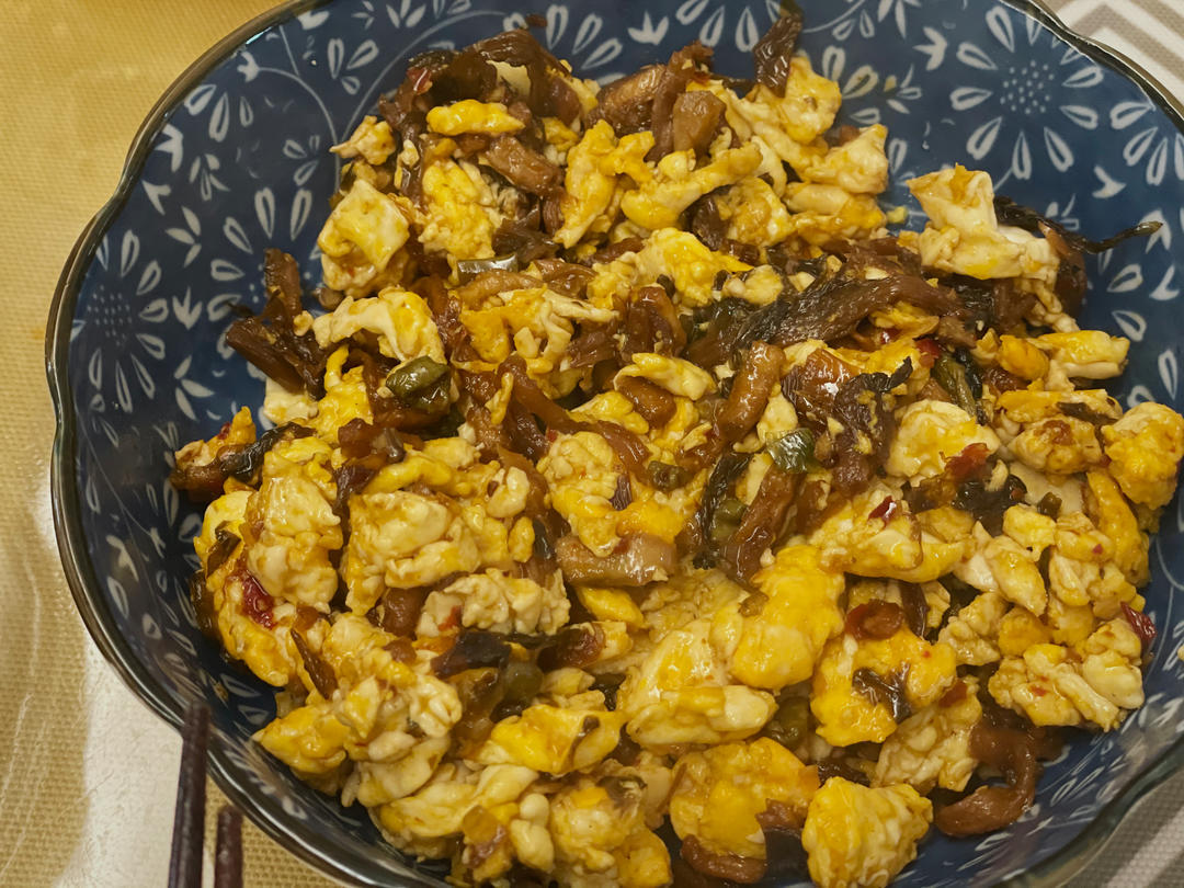 鸡蛋炒外婆菜(下饭菜)