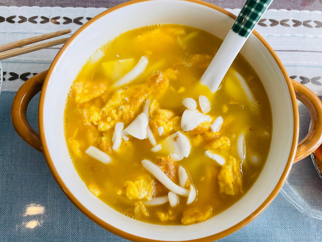豆腐白玉菇鲜汤