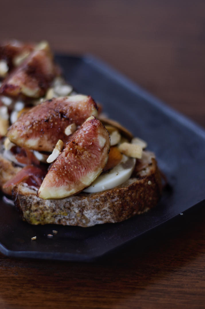 热烤无花果佐红酒肉桂糖蜜（可作牛排配菜）