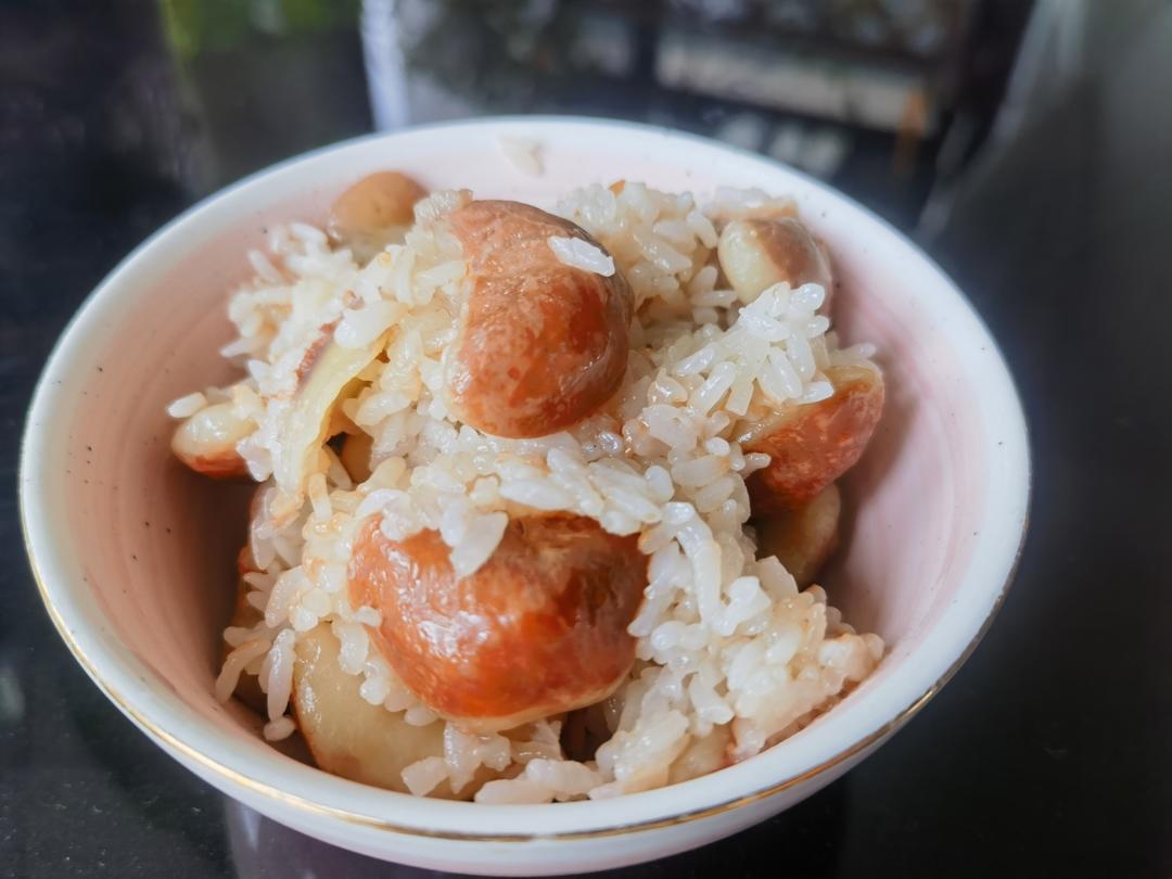 菱角饭（好吃的不要不要的