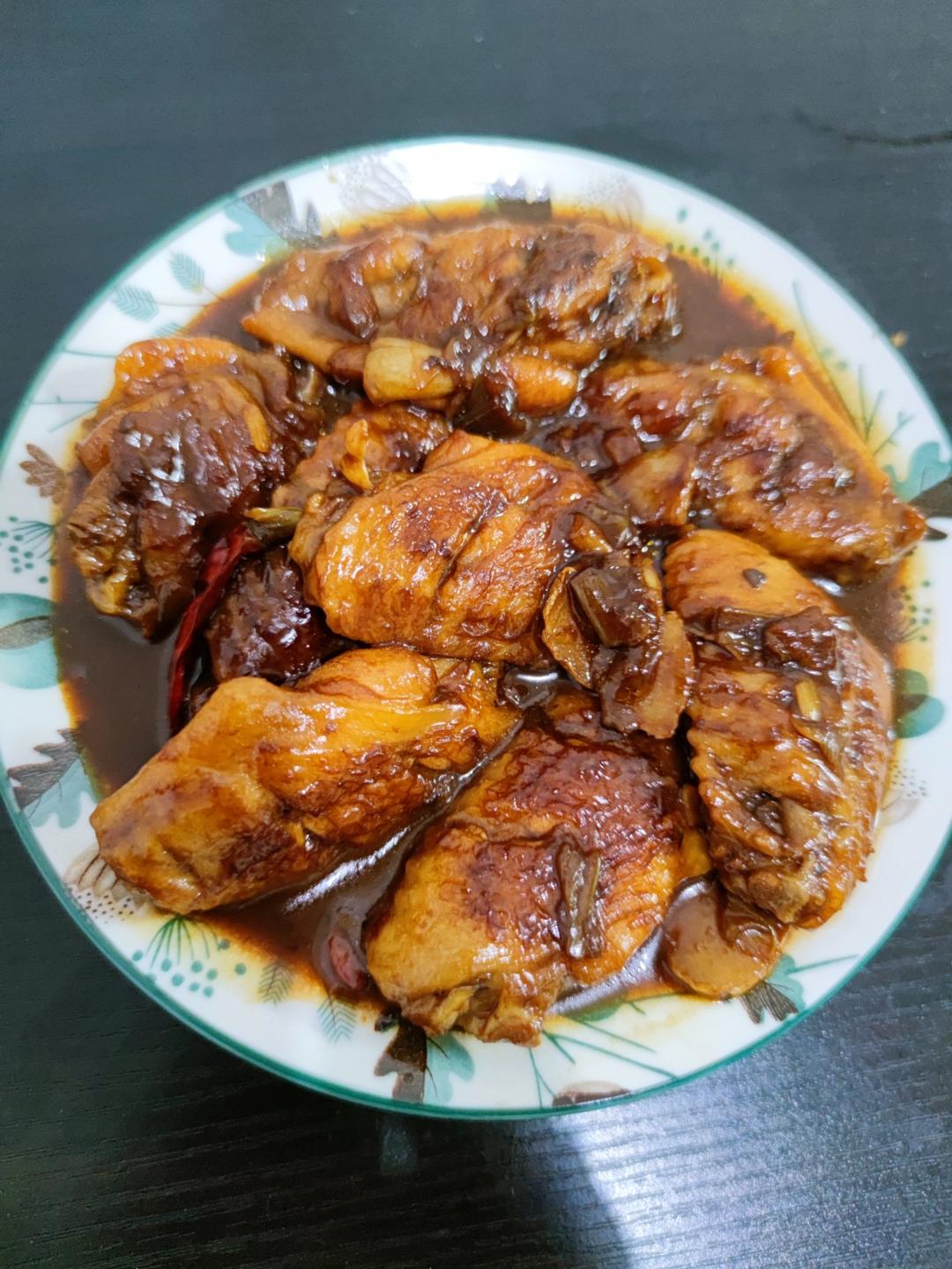 妈妈家的味道，吃了停不下来的红烧鸡翅