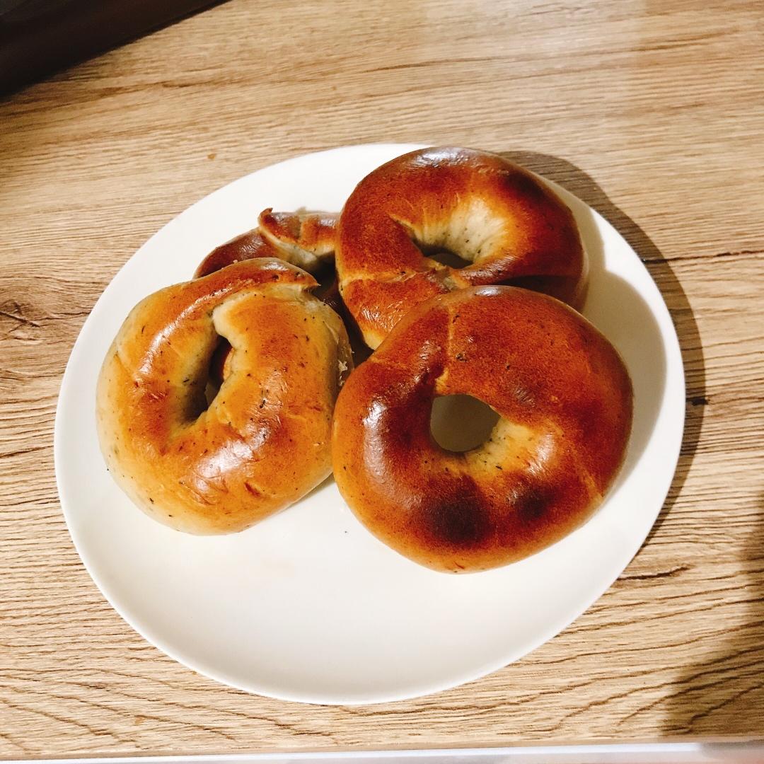 牛奶红茶贝果
