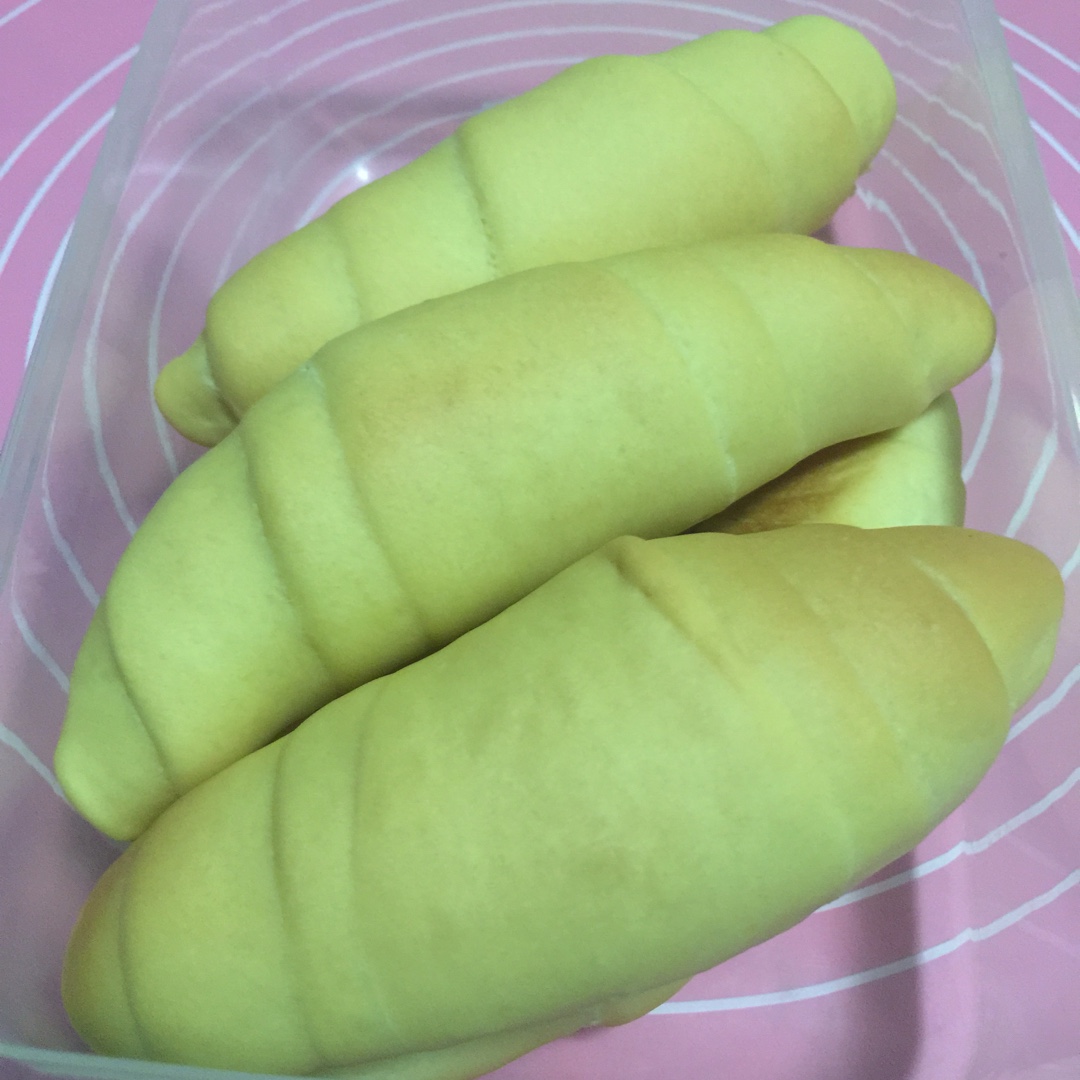 黄油面包卷