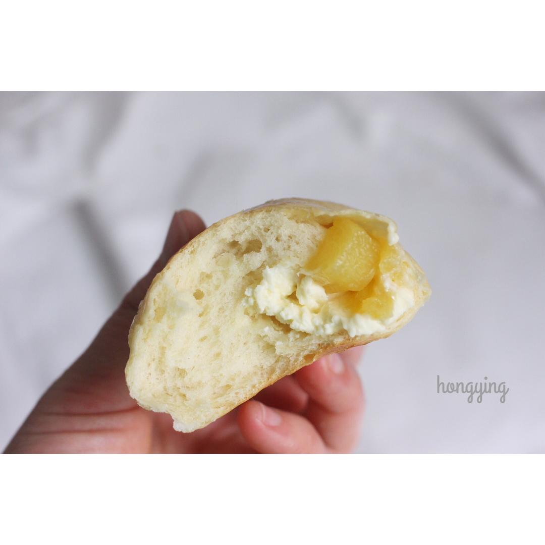 芒果奶酪白面包
